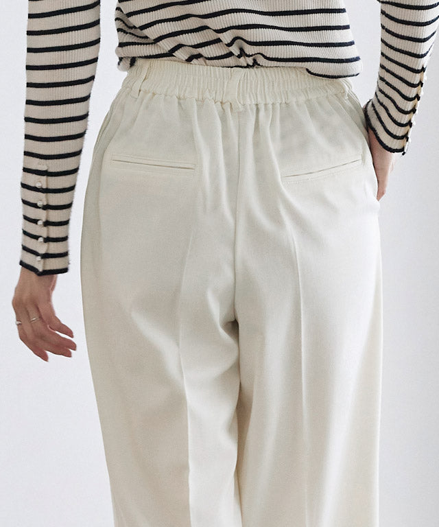 Back Micro-Fleece Tuck Pants