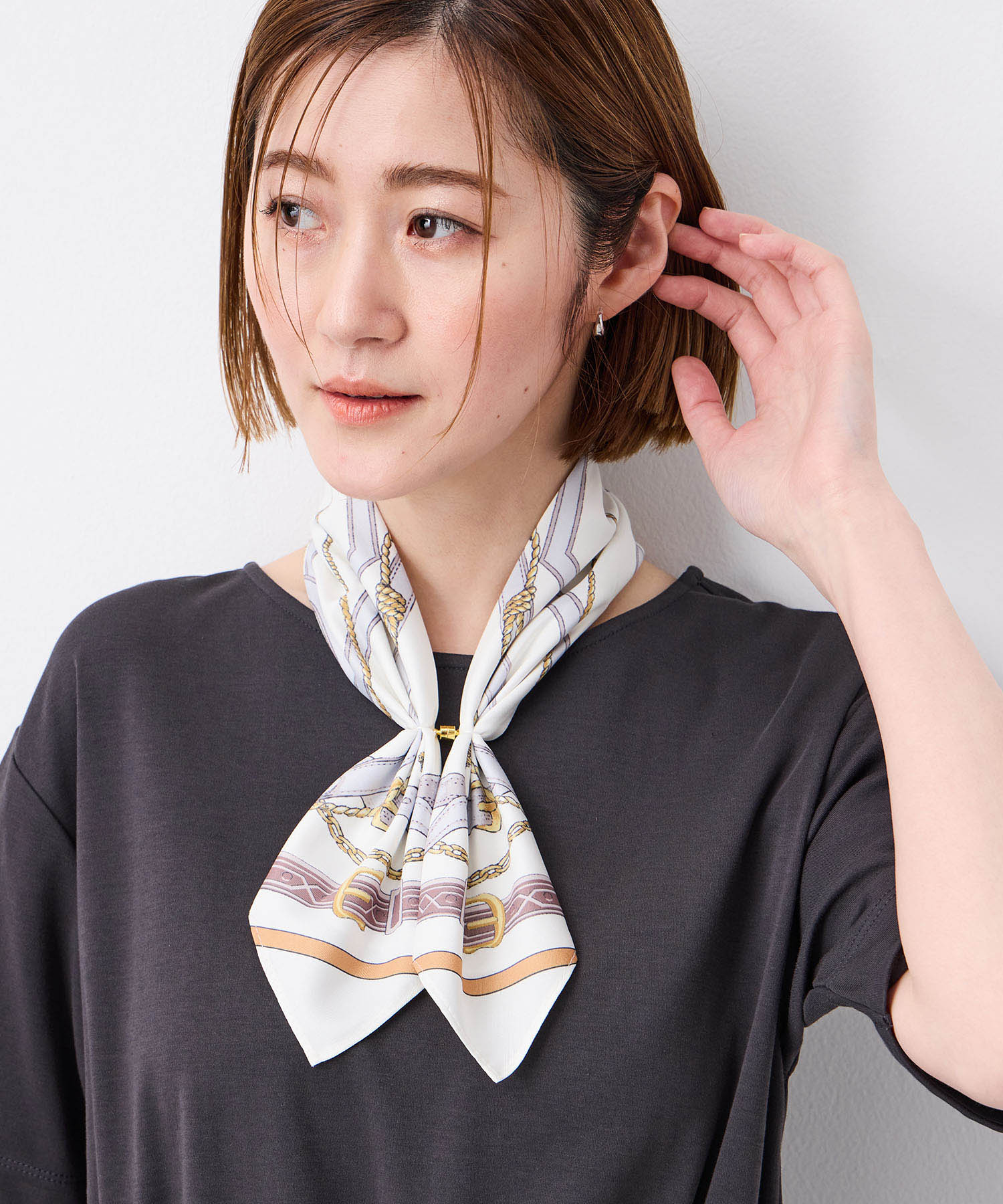 プチ オンフルール Petit Honfleur 【接触冷感】スカーフ (ブルー) ブルー