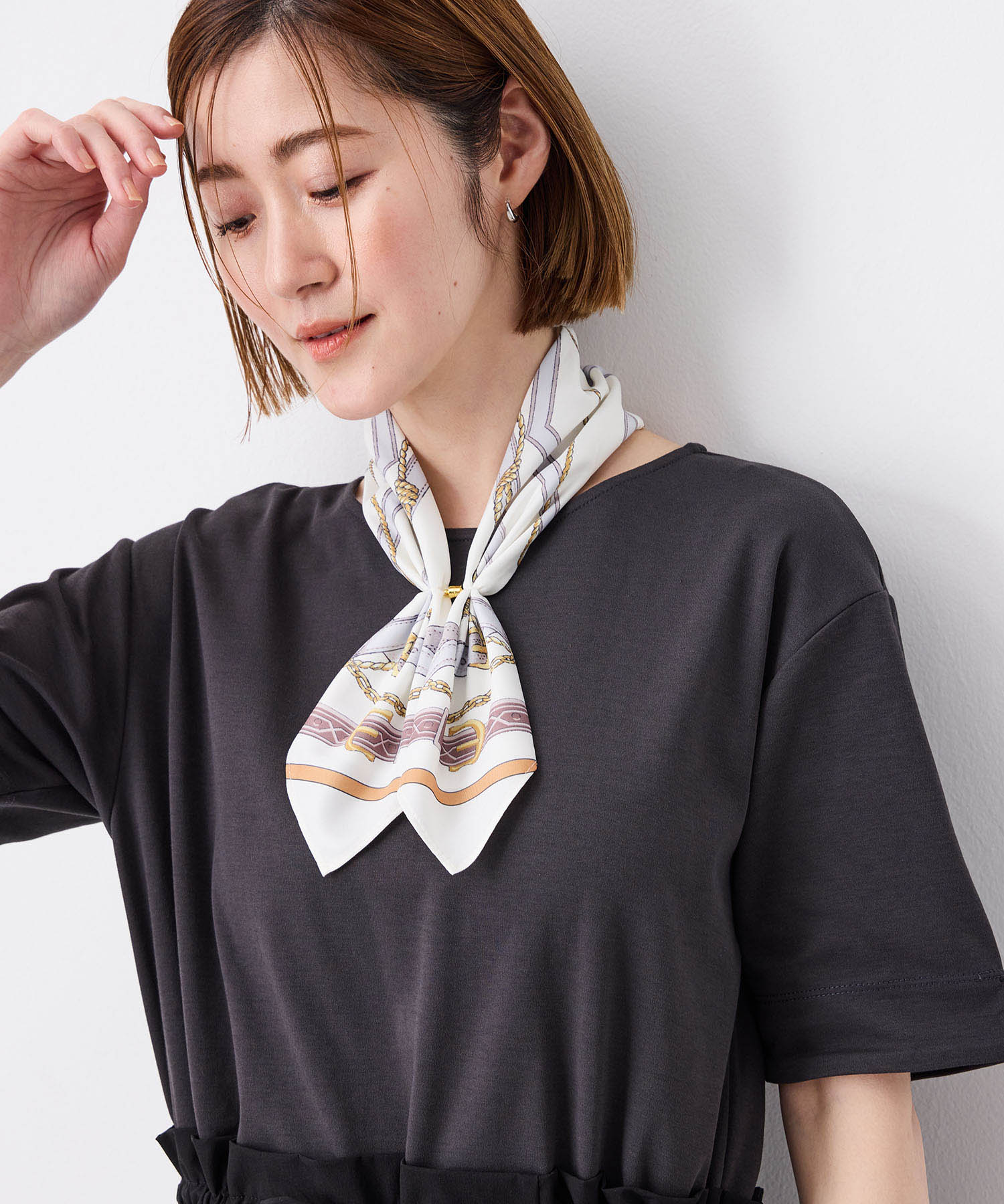 プチ オンフルール Petit Honfleur 【接触冷感】スカーフ (ブルー) ブルー