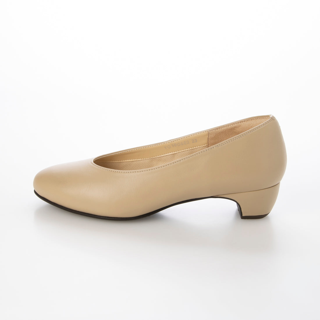 パドカトル Pas de Quatre Eレザープレーンパンプス (ベージュ) ベージュ