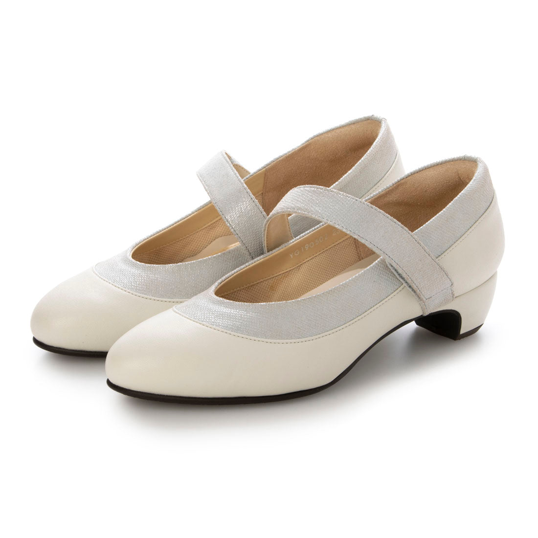 パドカトル Pas de Quatre Eレザーメリージェーンパンプス (アイボリー) アイボリー