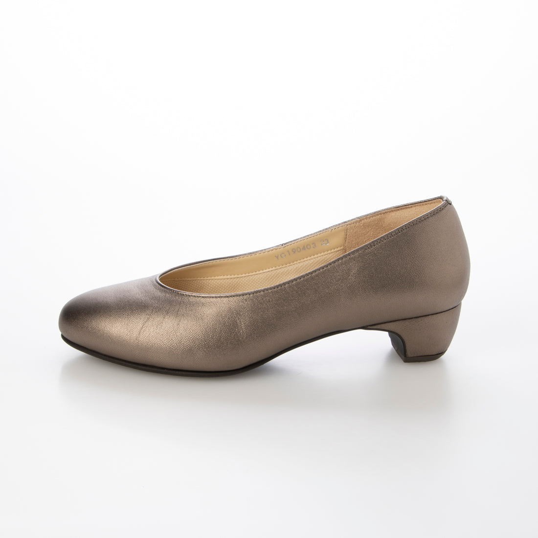 パドカトル Pas de Quatre 3Eレザープレーンパンプス (ガンメタ) ガンメタ