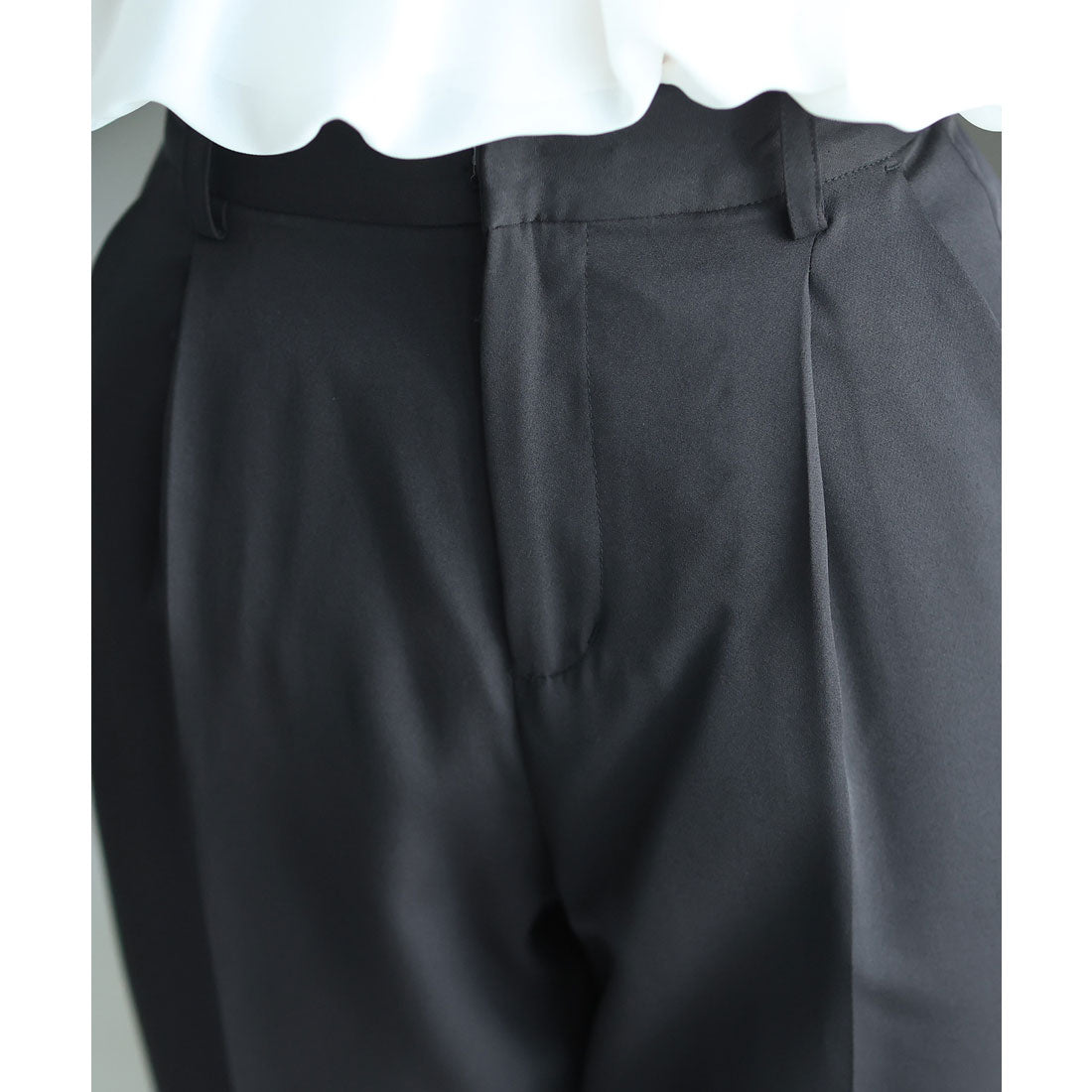 プールヴー PourVous ノーカラーパンツスーツ