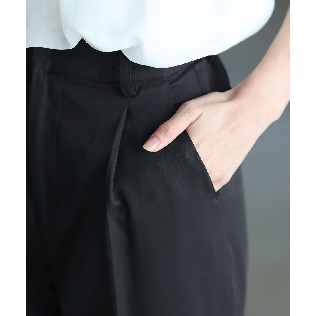 プールヴー PourVous ノーカラーパンツスーツ