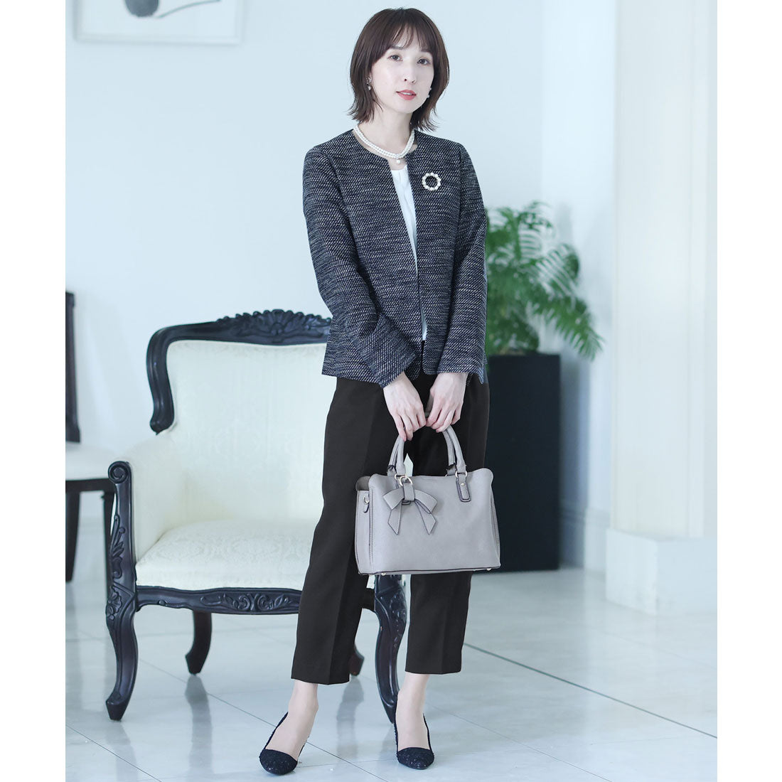 プールヴー PourVous ノーカラーパンツスーツ