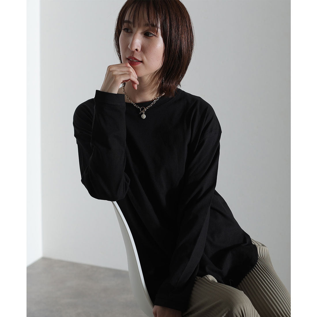 プールヴー PourVous ラウンドロングヘムロンT