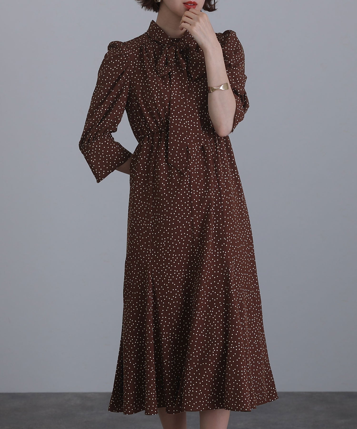 プールヴー PourVous 結婚式パーティードレスレトロ袖あり&ミモレ丈お呼ばれフォーマル ワンピース 20代 30代 40代 (ブラウン) ブラウン