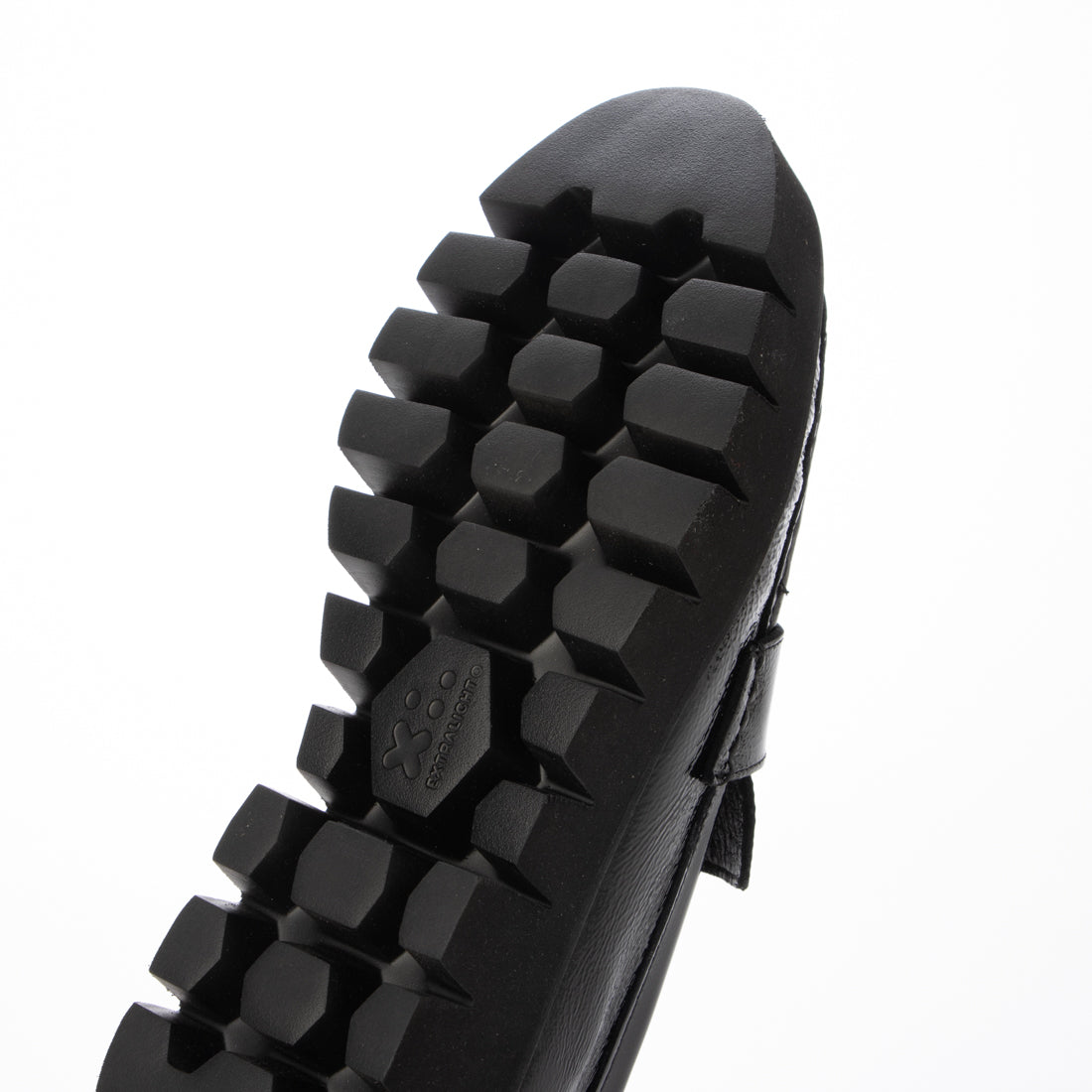 パスクッチ PASCUCCI エクストラライトソールローファー (ブラックエナメル) ブラックエナメル