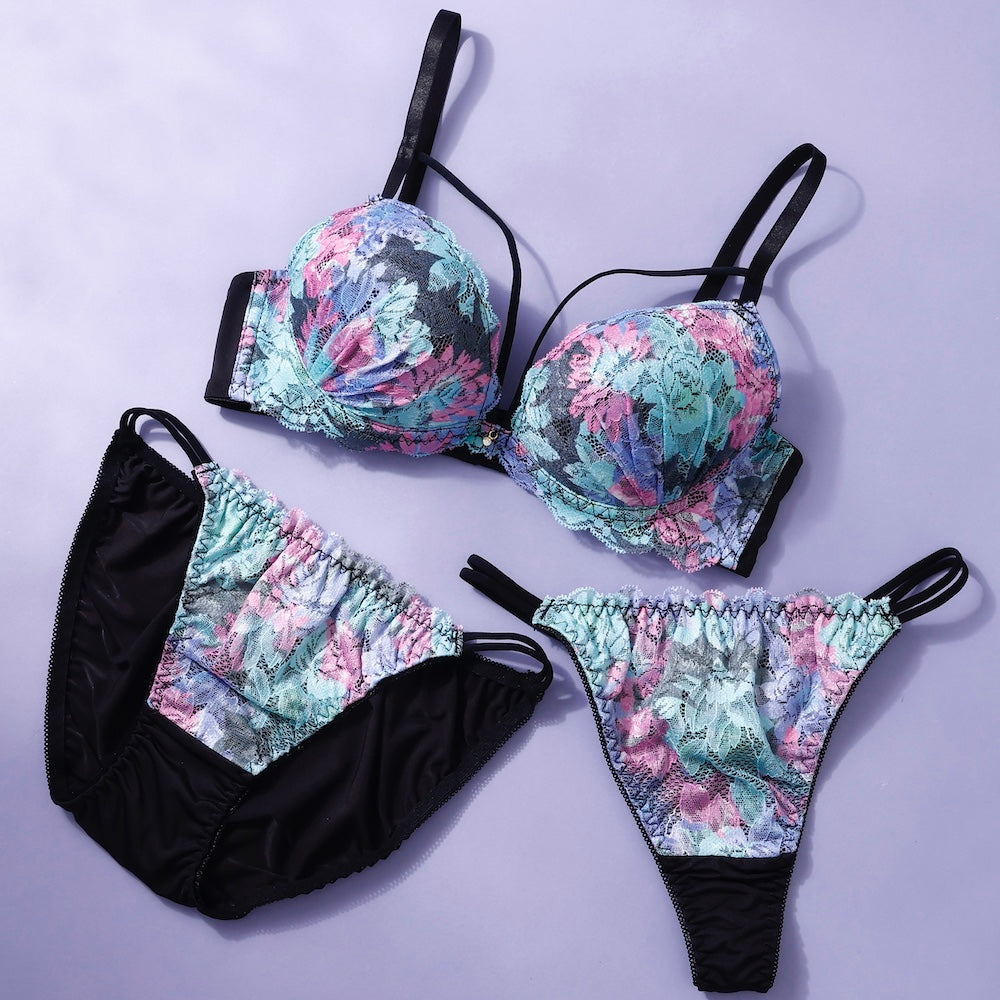 パリーゼ Palissee 【3点セット】ビビッドフラワーマカロニコード ブラ&ショーツ+Tバック 【返品不可商品】