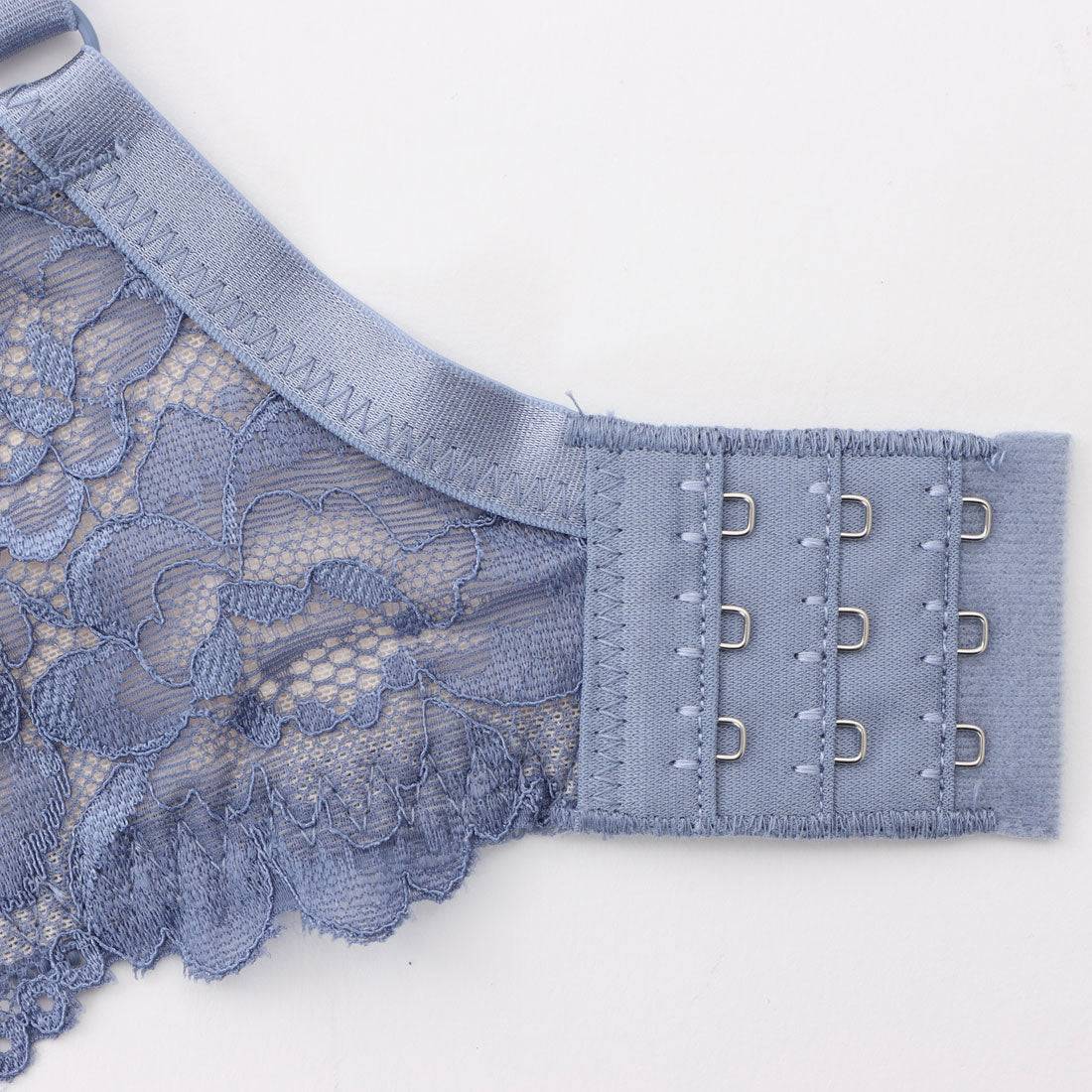 パリーゼ Palissee【脇高】カシュクールレース 3/4カップブラ&ショーツ【返品不可商品】