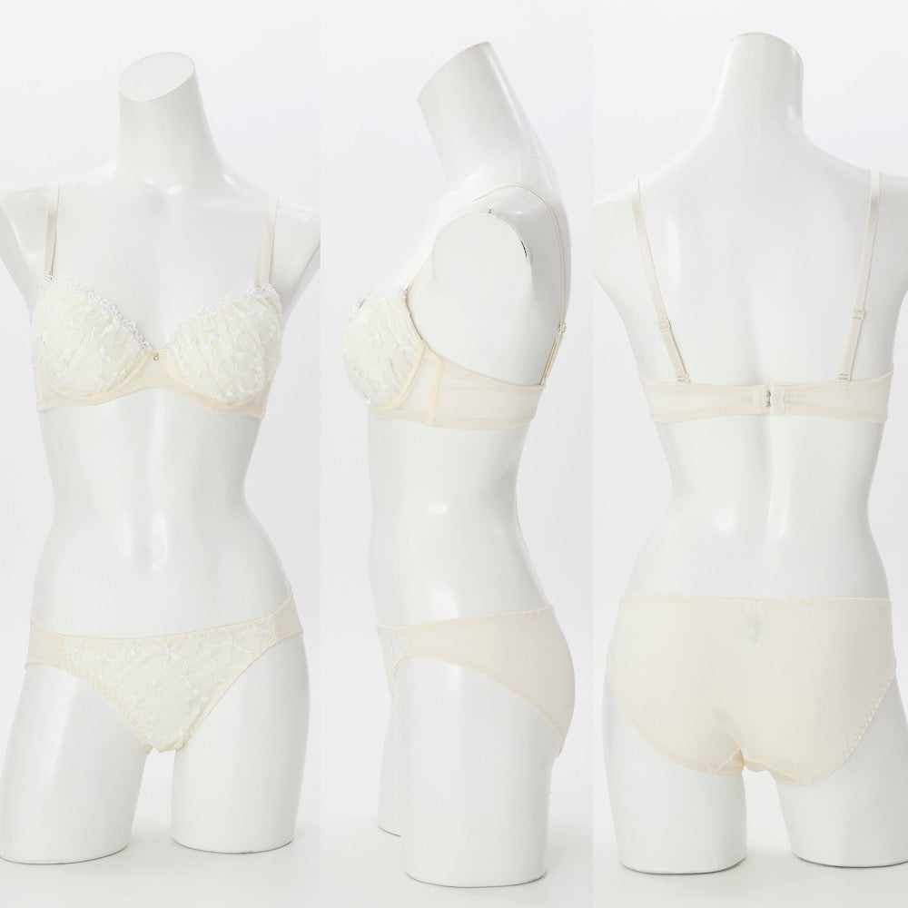 パリーゼ Palissee フラワーオーガンジー3/4モールドカップブラ&ショーツ 【返品不可商品】 (アイボリー) アイボリー