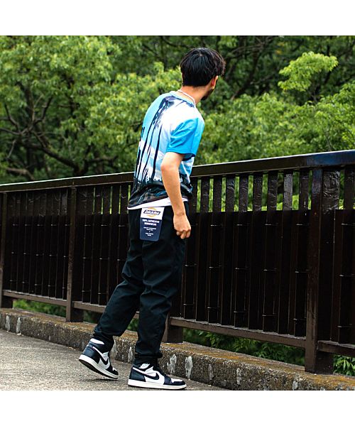 ブルーワックス Blue Wax Tシャツ メンズ ブランド オシャレ 大人 Blue Wax ブルーワックス Are floating surfboard 半袖 半袖Tシャツ クルーネック ト