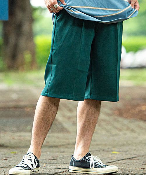 キャバリア CavariA CavariA ワンタックワイドハーフパンツ メンズ ショートパンツ ショーツ ワイド 太め ボトムス 無地 おしゃれ ワンタック ブラック ブルー グレー カ