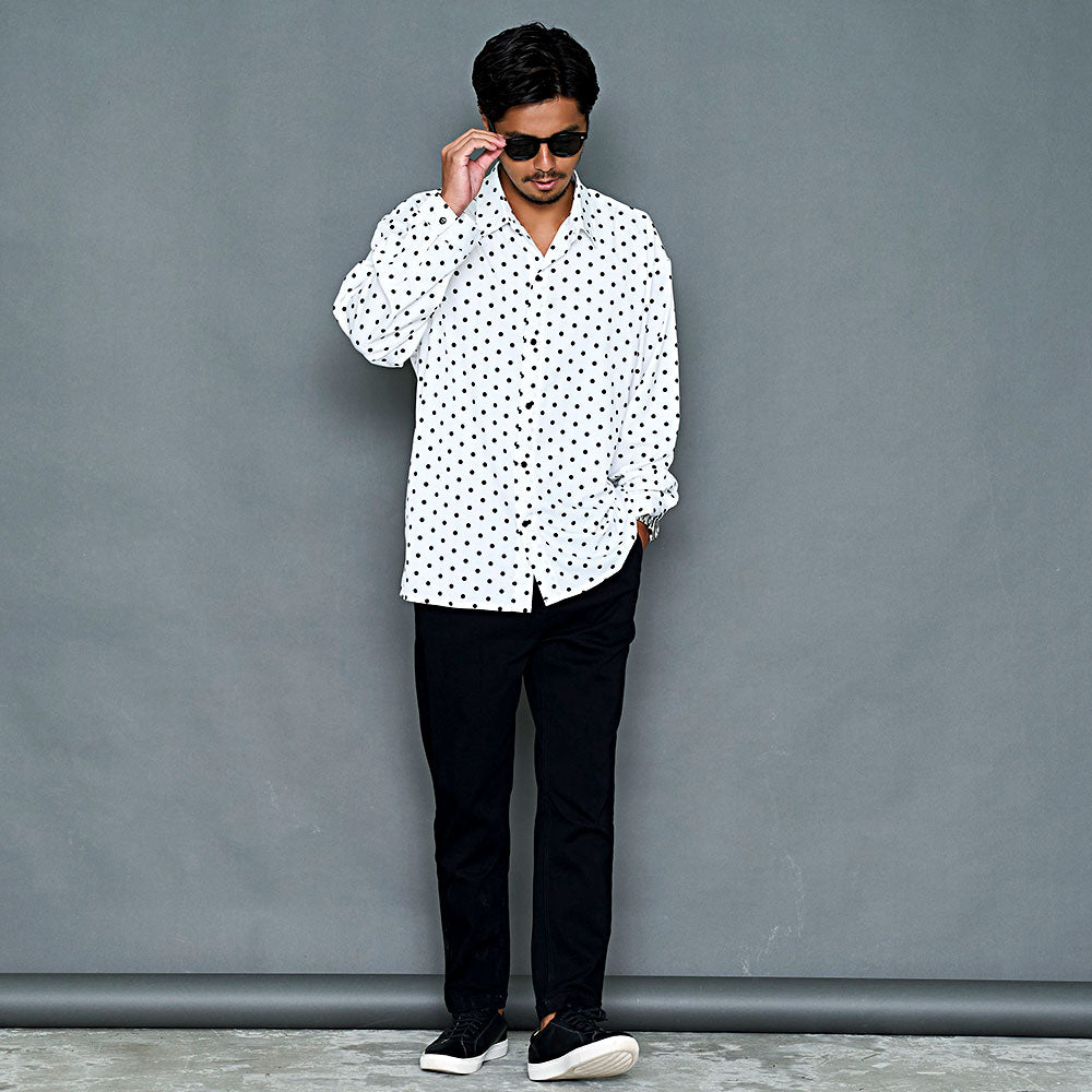 キャバリア CavariA CavariA 總柄長袖襯衫