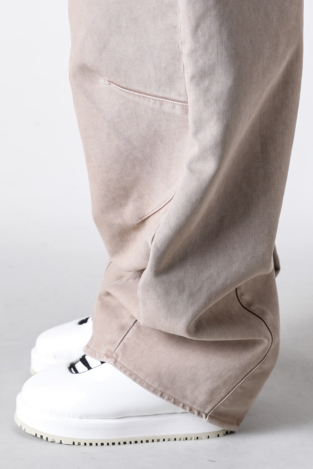 ピーディーエフ PDF Leggenda Pants (Beige) Beige