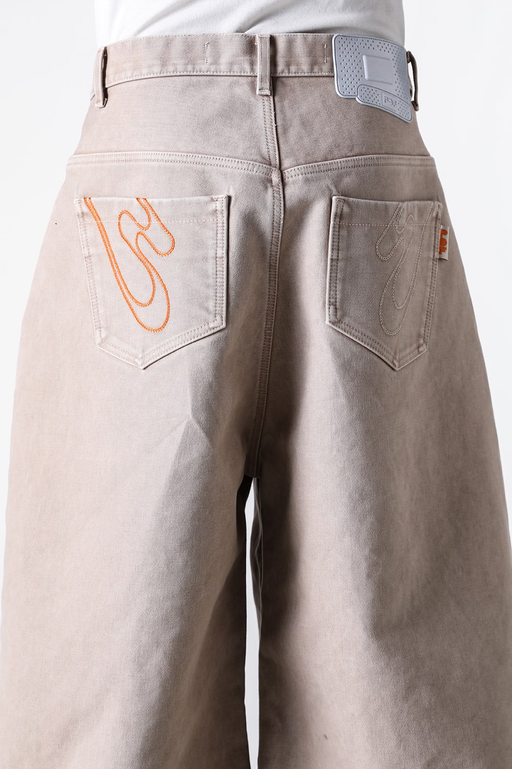 ピーディーエフ PDF Leggenda Pants (Beige) Beige