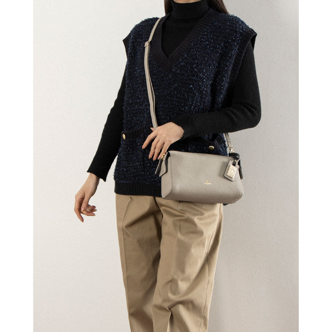 ペレボルサ PELLE BORSA 「レネット」ショルダーバッグ 日本製