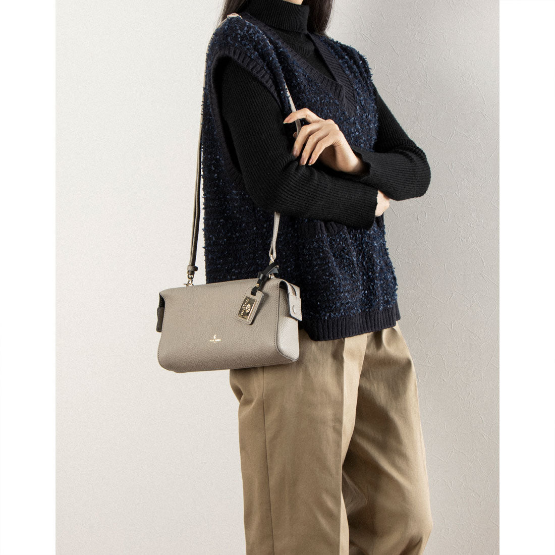 ペレボルサ PELLE BORSA 「レネット」ショルダーバッグ 日本製