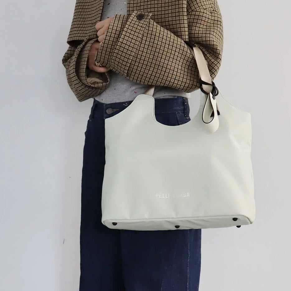 ペレボルサ PELLE BORSA 「チアーズ」A4トートバッグ (アイボリー) アイボリー