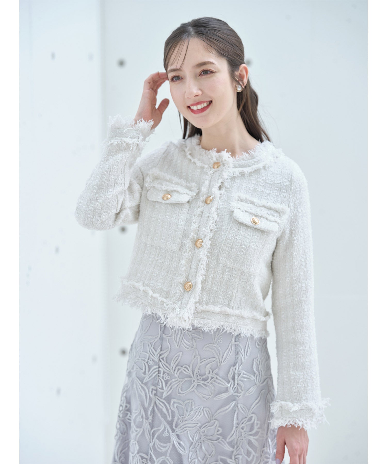 トッコクローゼット tocco closet ゴールド釦フリンジミックスツイードジャケット (サックス) サックス