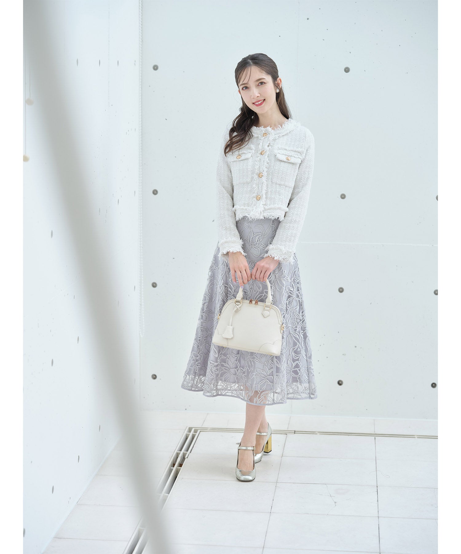 トッコクローゼット tocco closet ゴールド釦フリンジミックスツイードジャケット (サックス) サックス