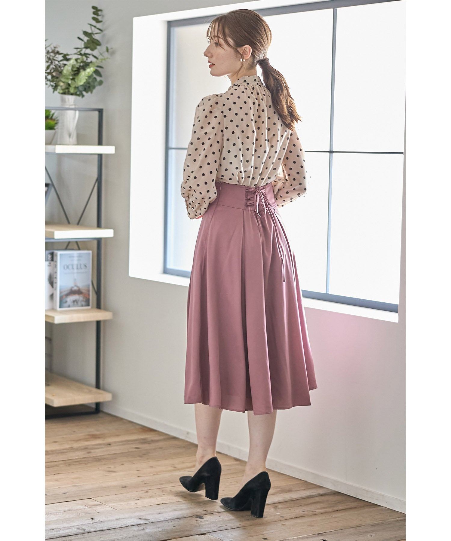 トッコクローゼット tocco closet バックレースアップハートカットハイウエストタックフレアスカート (グレイッシュブルー) グレイッシュブルー