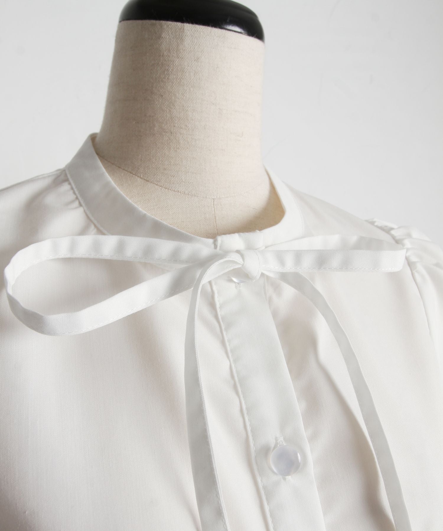 トッコクローゼット tocco closet コットンライクホイップフリルボウタイリボンブラウス (アイスブルー) アイスブルー