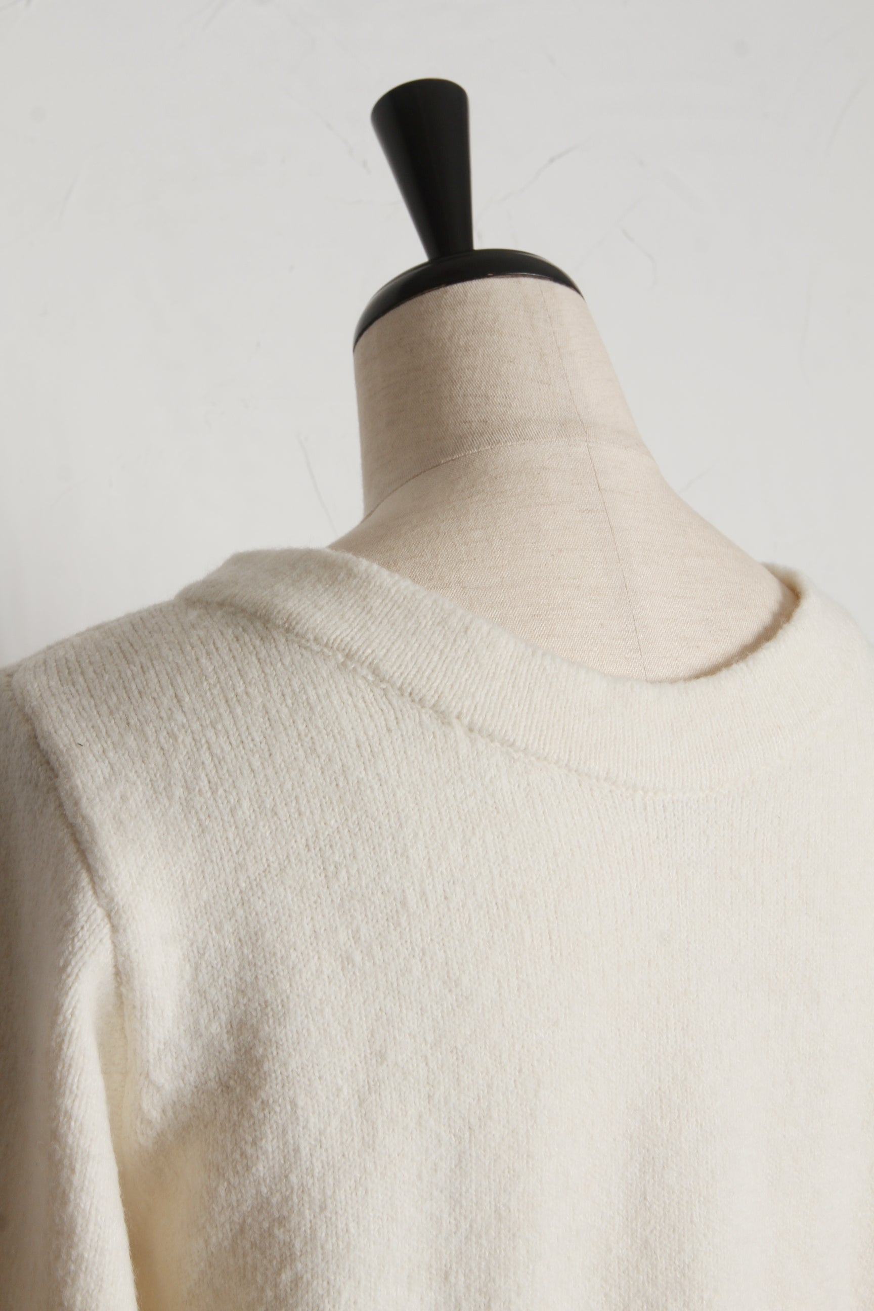 トッコクローゼット tocco closet フラワー釦ショート丈ニットカーディガン×チュールフレアスカートSET ブラック