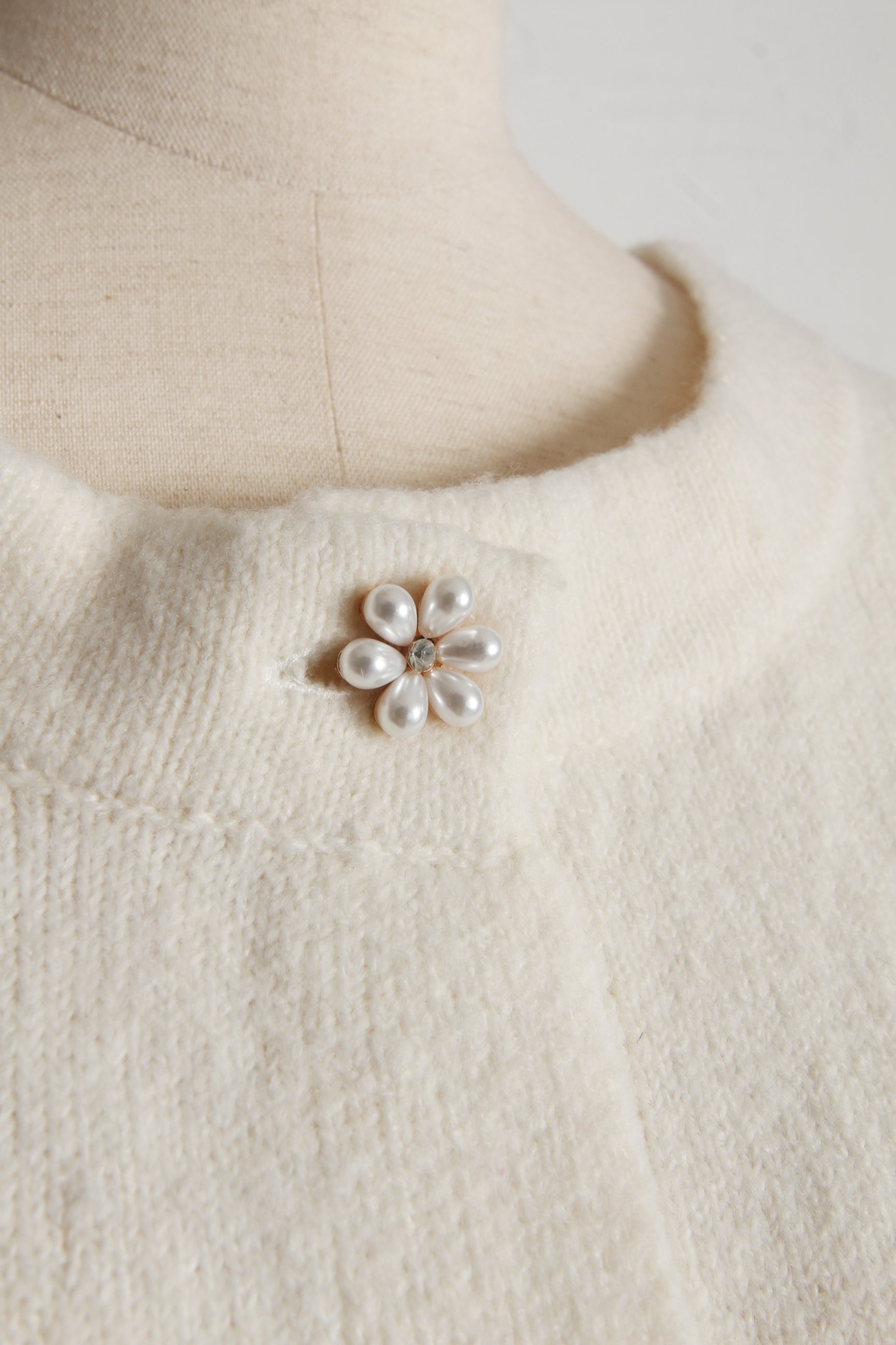 トッコクローゼット tocco closet フラワー釦ショート丈ニットカーディガン×チュールフレアスカートSET ブラック