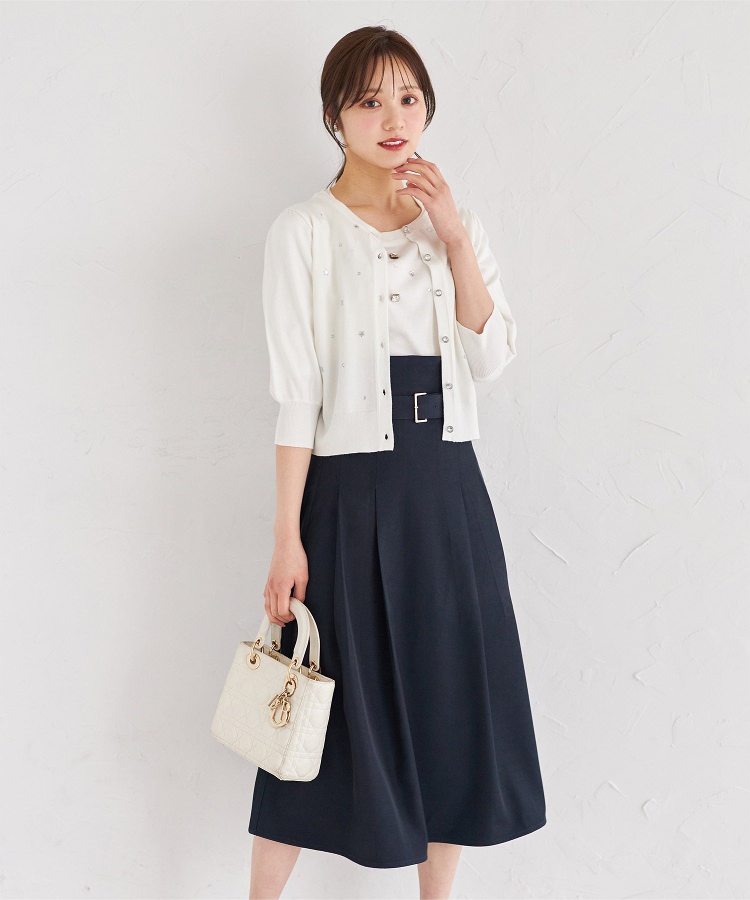 トッコクローゼット tocco closet エトワールビジュー付きニットカーディガン ホワイト