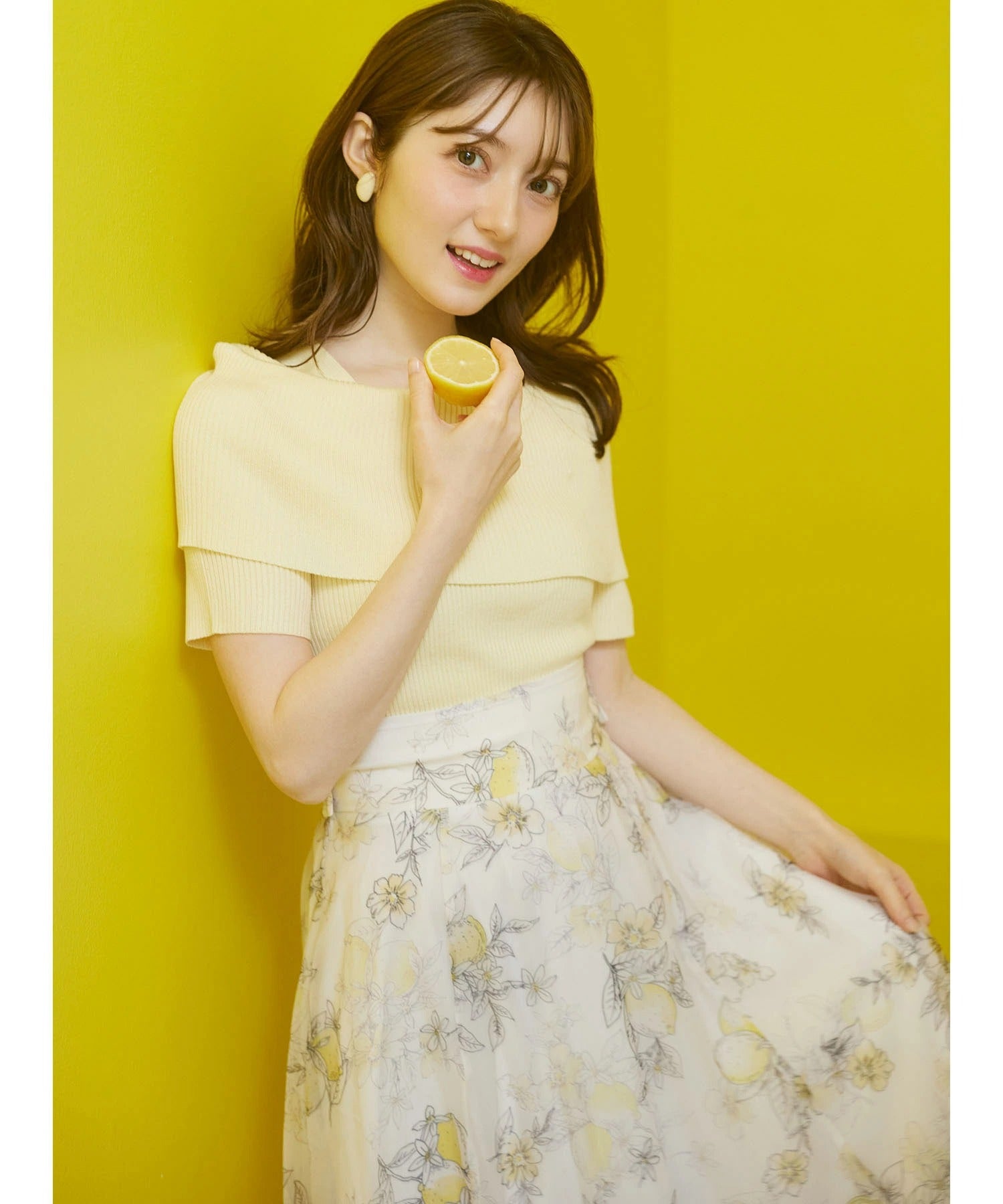 トッコクローゼット tocco closet 3WAYリボン付きレモンプリントシアーフレアスカート イエロー