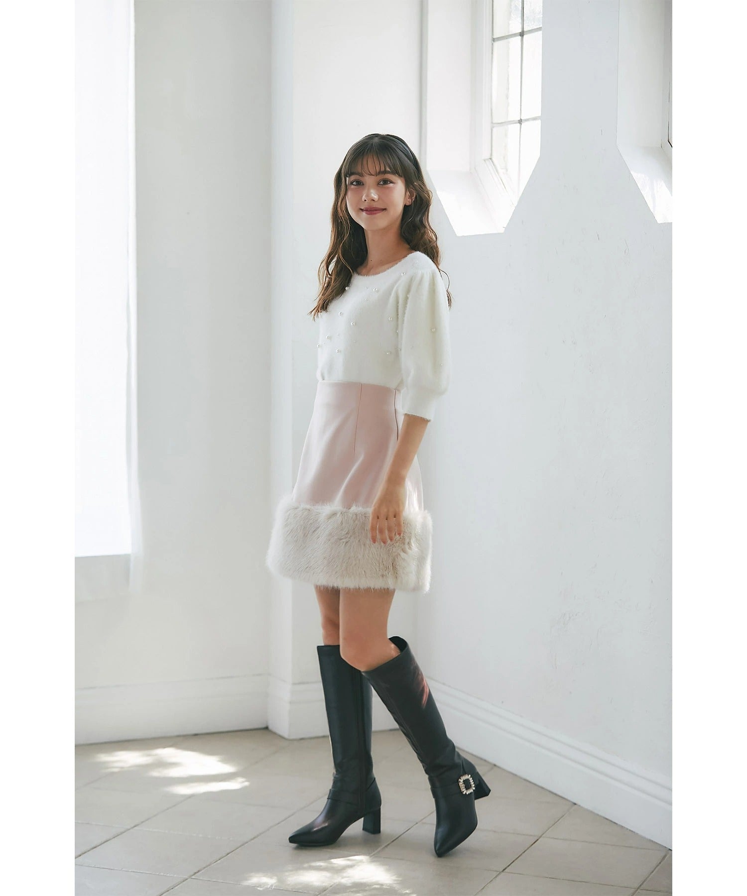 トッコクローゼット tocco closet ベルトデザインバックルビジュー付きロングブーツ ブラウン