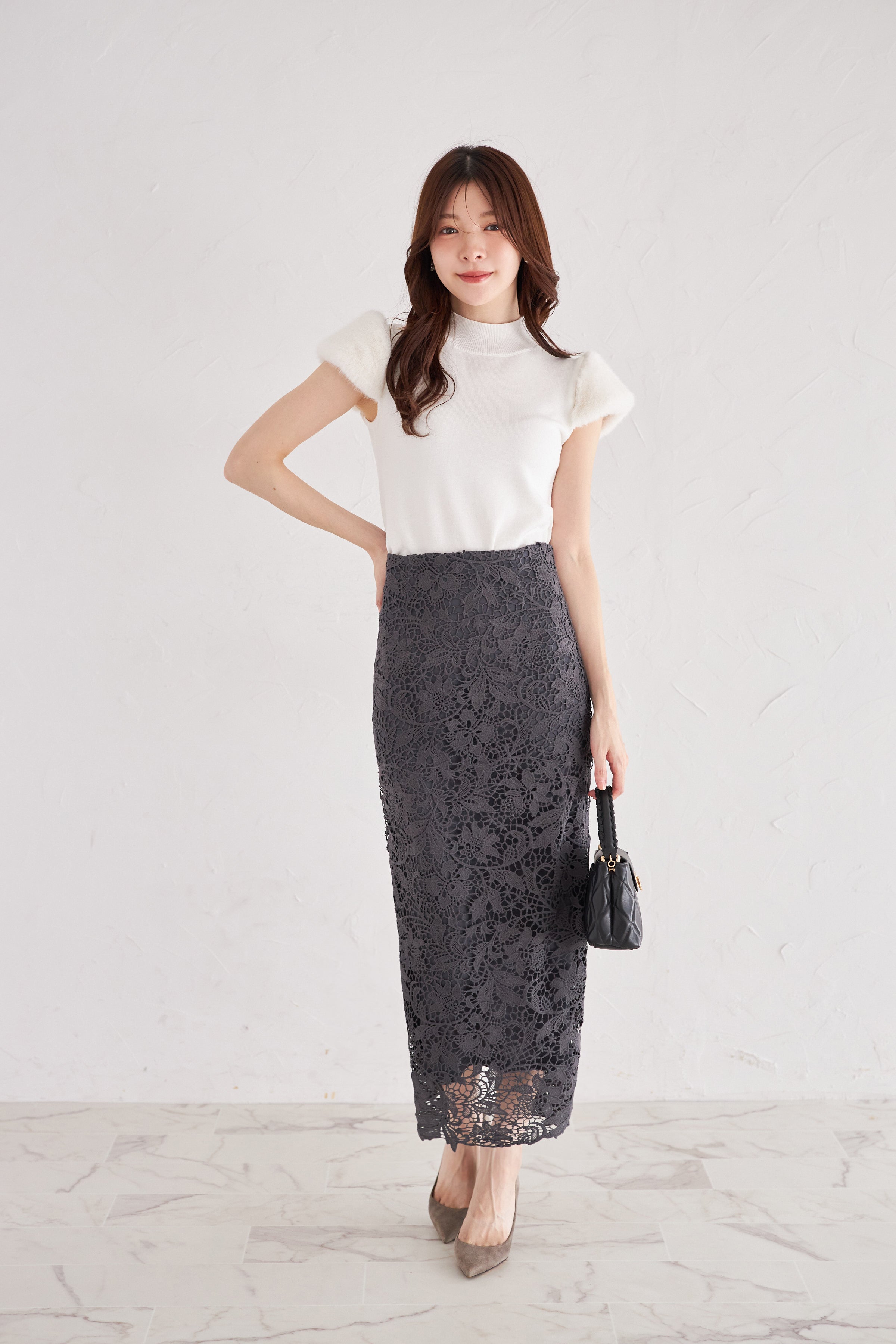 トッコクローゼット tocco closet フラワーモチーフレースタイトスカート グレー