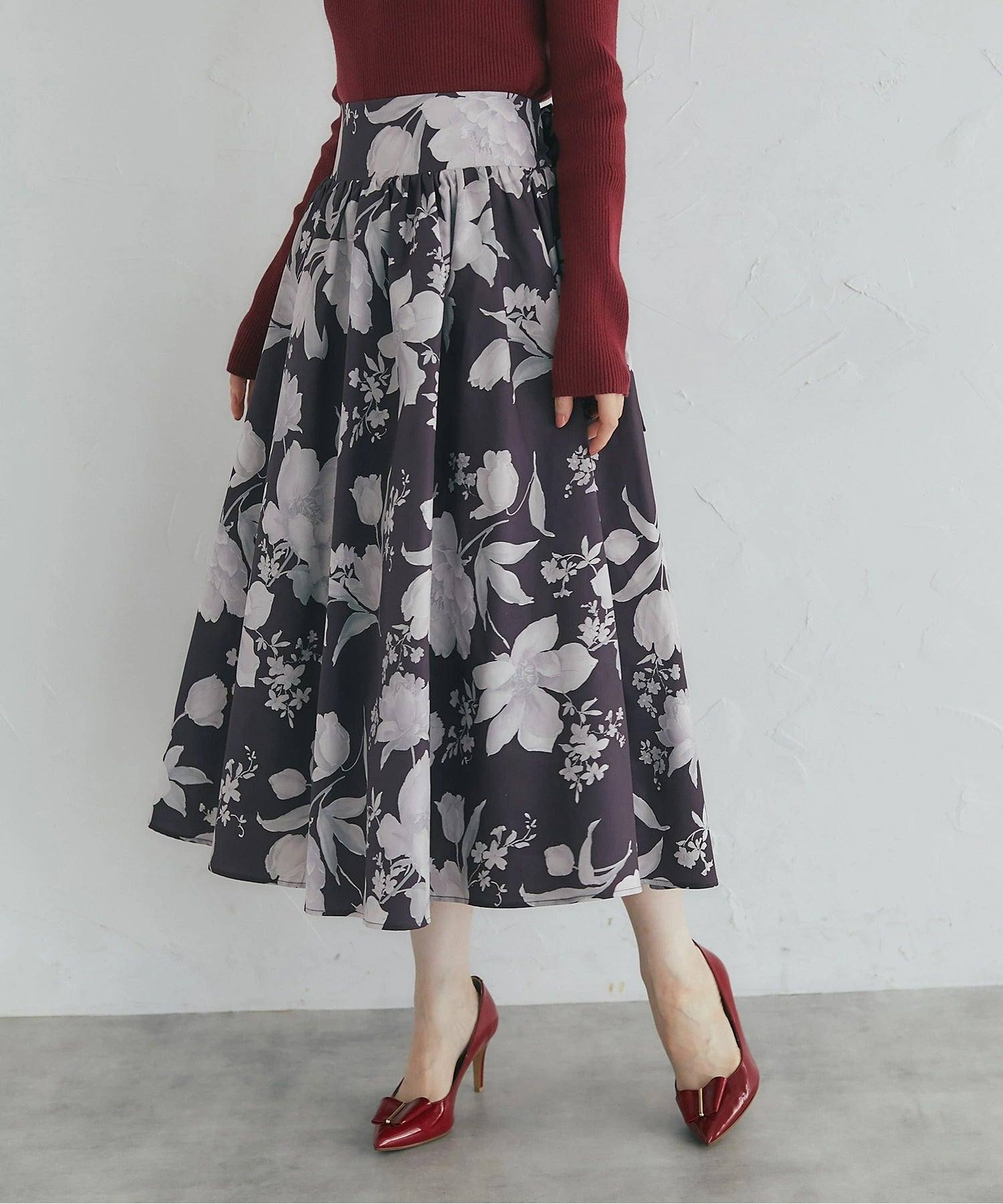 トッコクローゼット tocco closet 後ろリボン付きフラワープリントタフタフレアスカート ブラウン