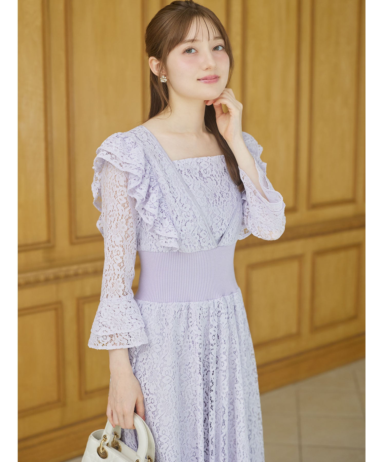 トッコクローゼット tocco closet お呼ばれシーンで大活躍するウエストリブフリルレースワンピース パープル