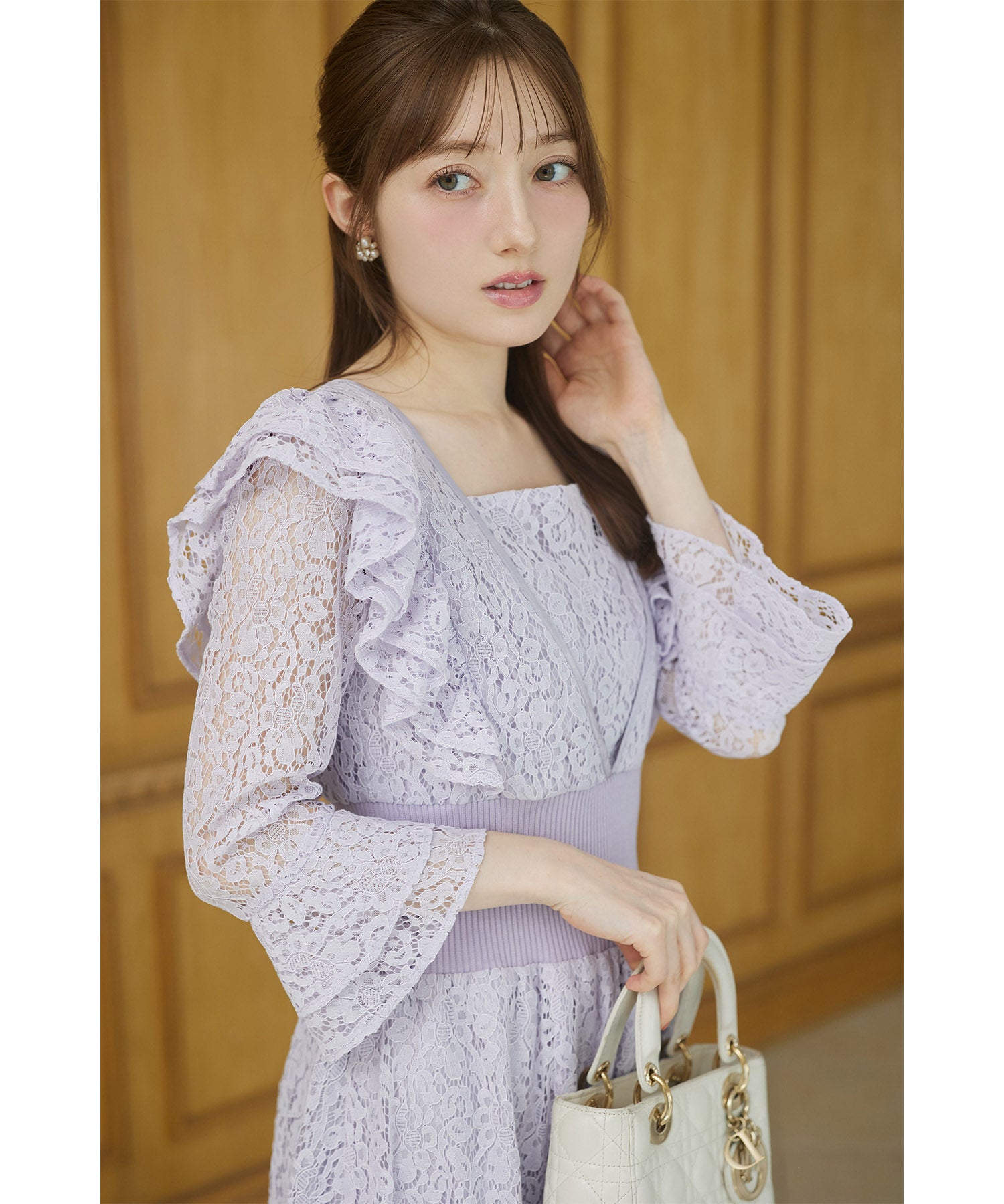 トッコクローゼット tocco closet お呼ばれシーンで大活躍するウエストリブフリルレースワンピース パープル