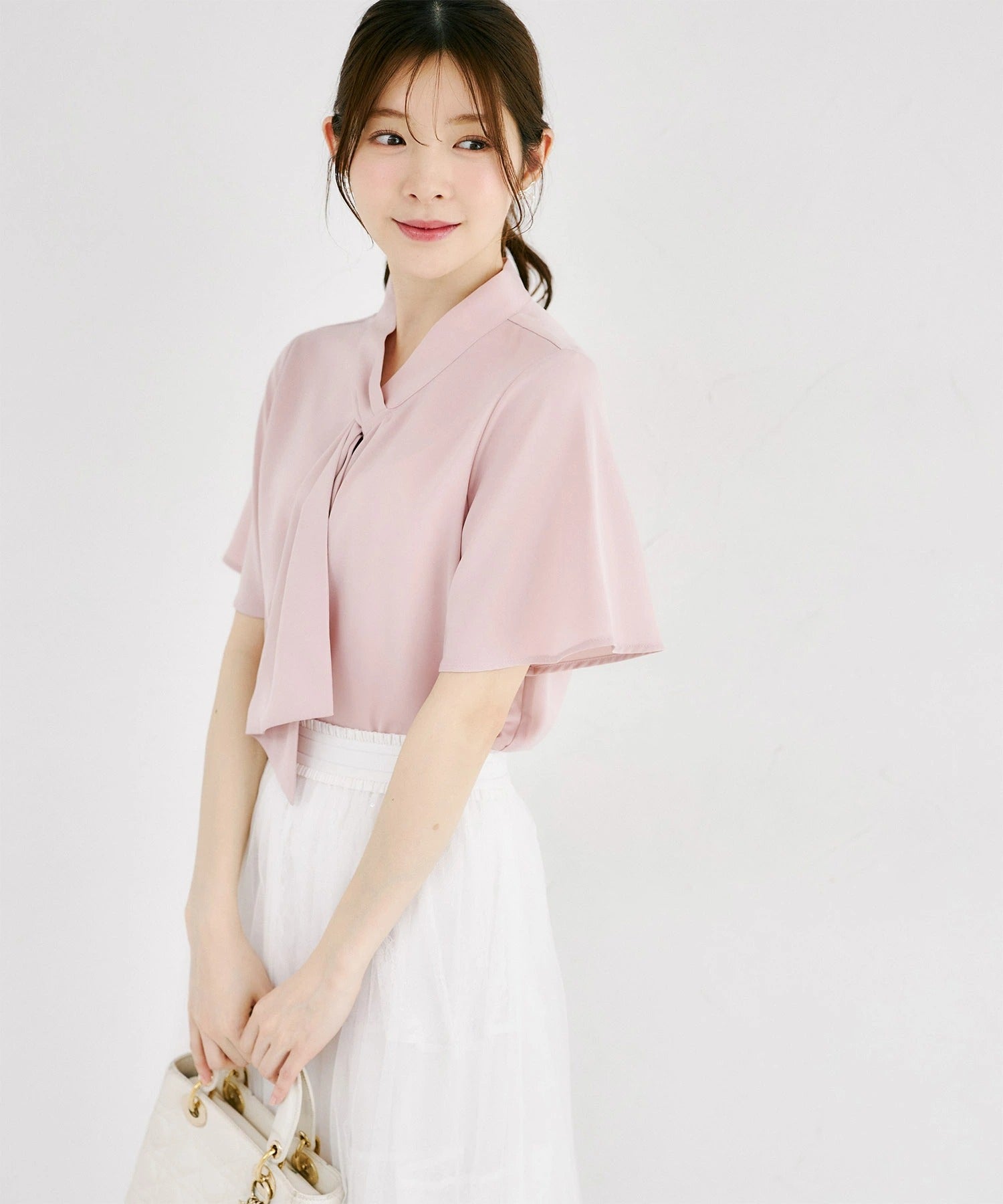 トッコクローゼット tocco closet ラッフルボウタイフレアスリーブブラウス ピンク