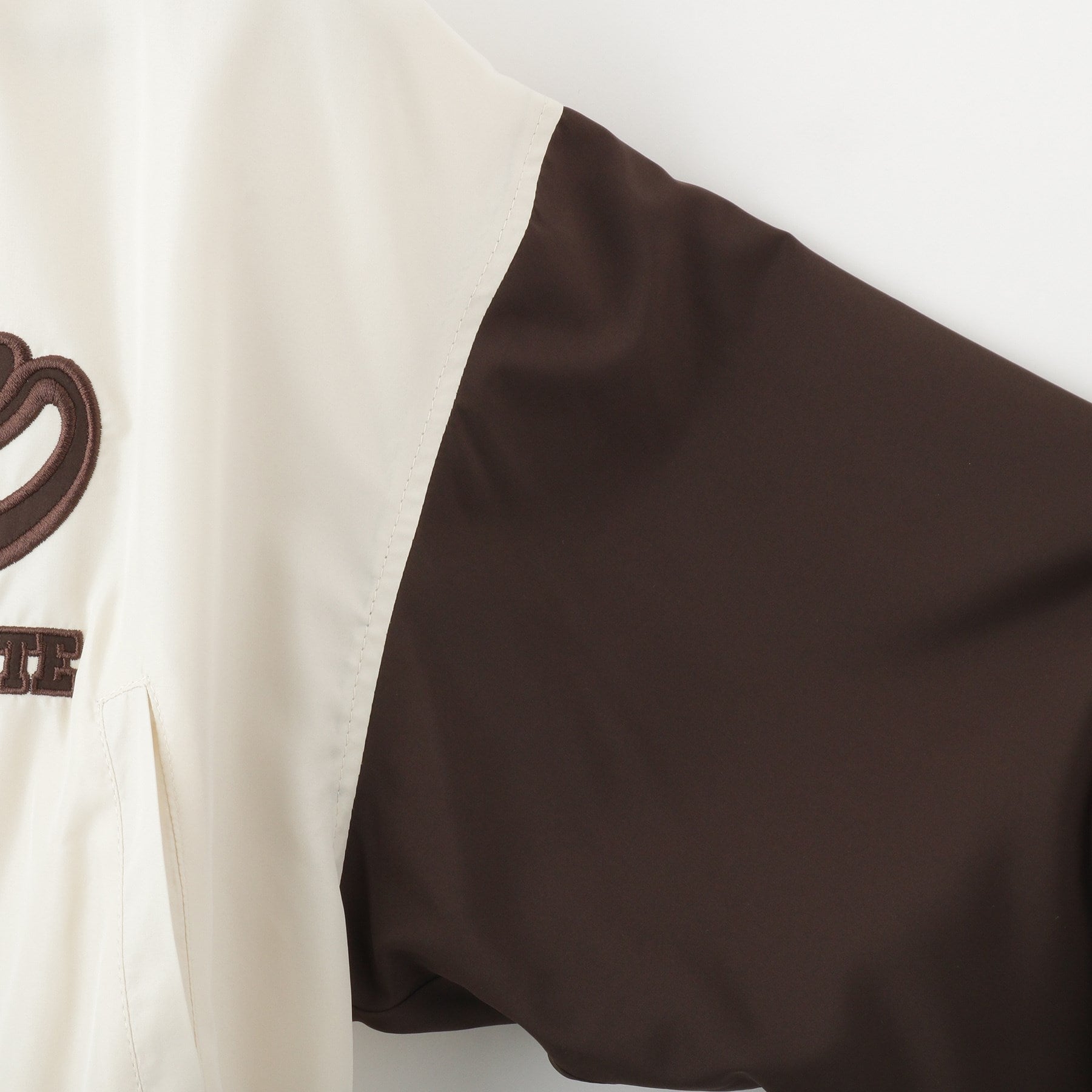 ピンク ラテ PINK-latte アップリケスタジャン