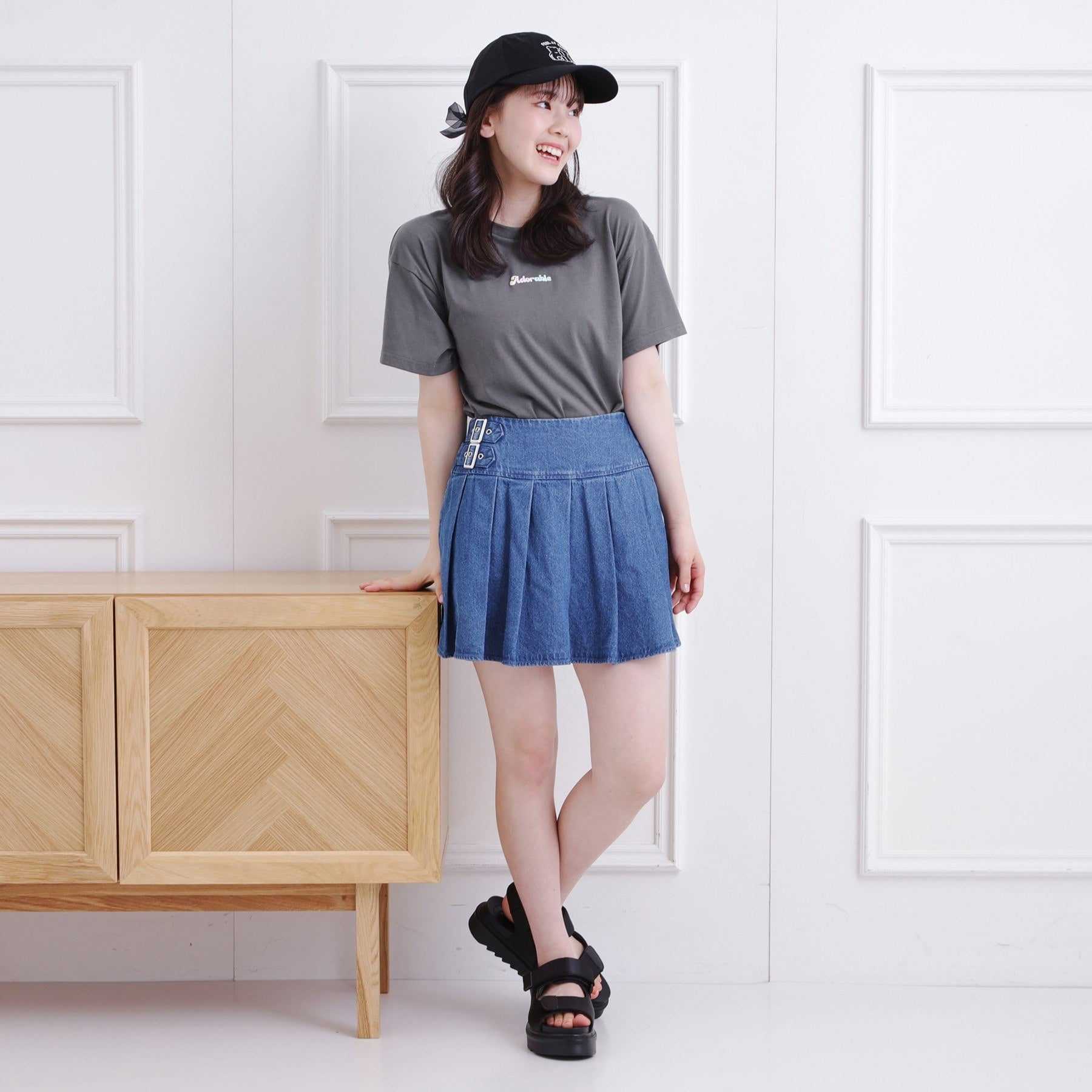 ピンク ラテ PINK-latte 接触冷感 グラデーションくまちゃん発砲ビッグTシャツ (チャコールグレー(014)) チャコールグレー(014)