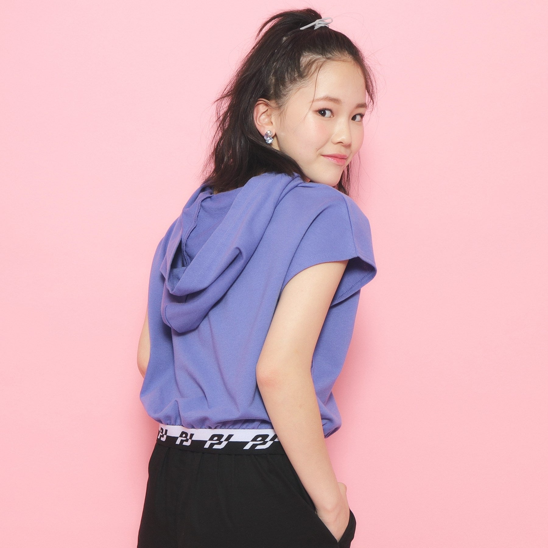 ピンク ラテ PINK-latte フレンチスリーブフーディプルオーバー