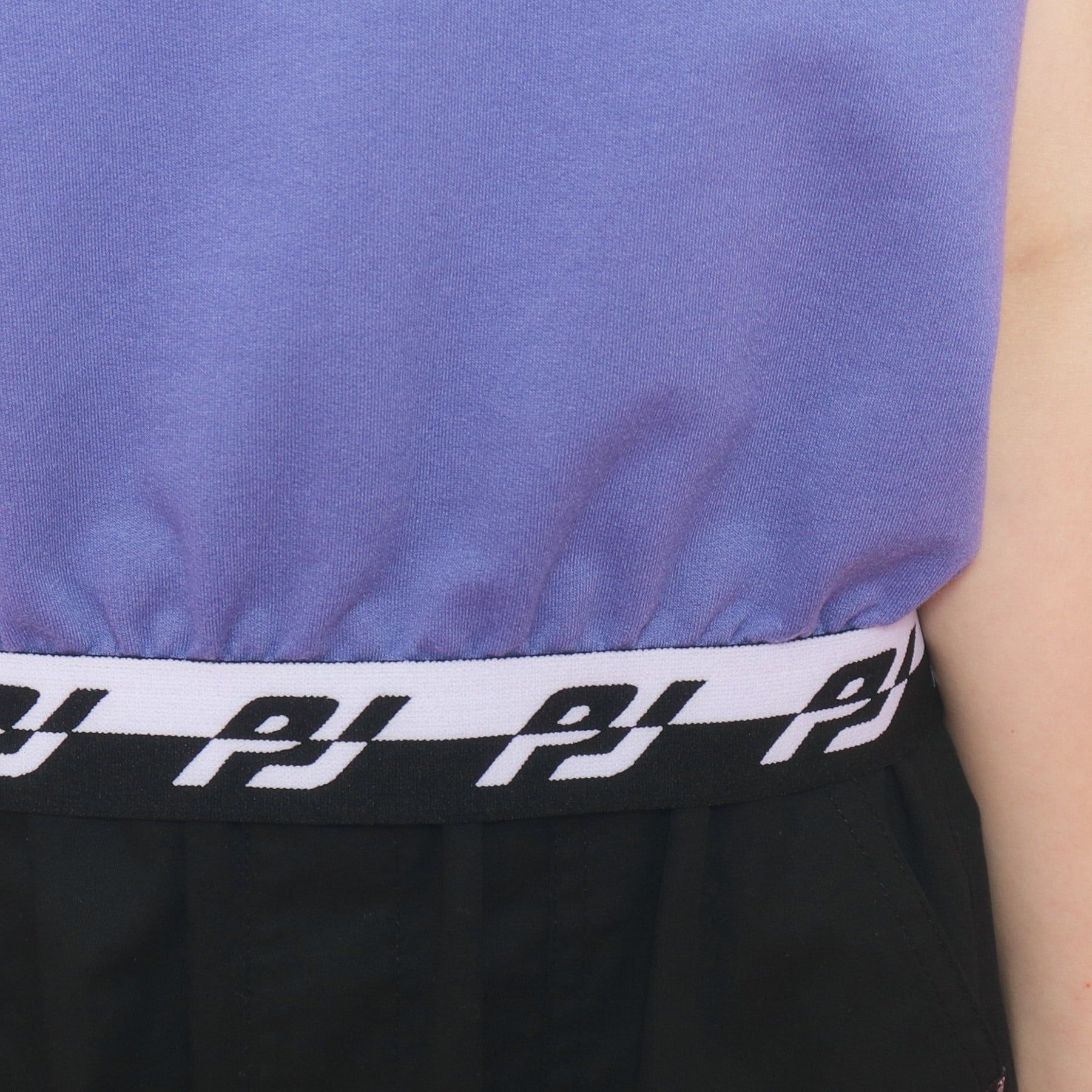 ピンク ラテ PINK-latte フレンチスリーブフーディプルオーバー