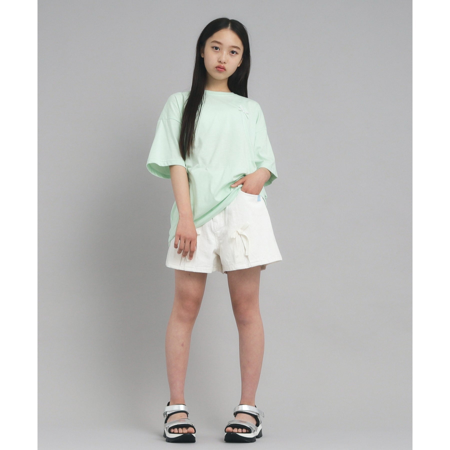 ピンク ラテ PINK-latte バックフォトプリントTシャツ