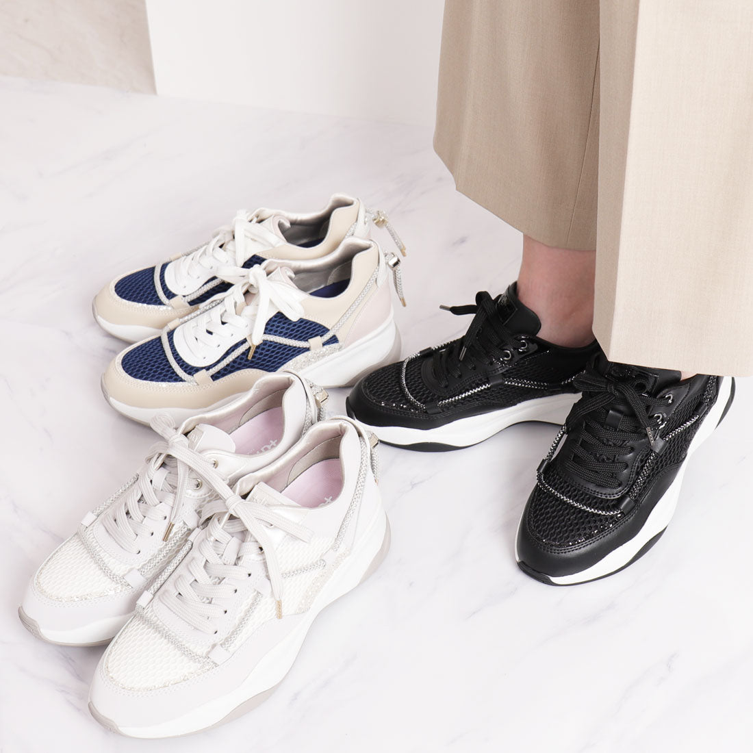 プラスダイアナ +diana ヒールアップスニーカー