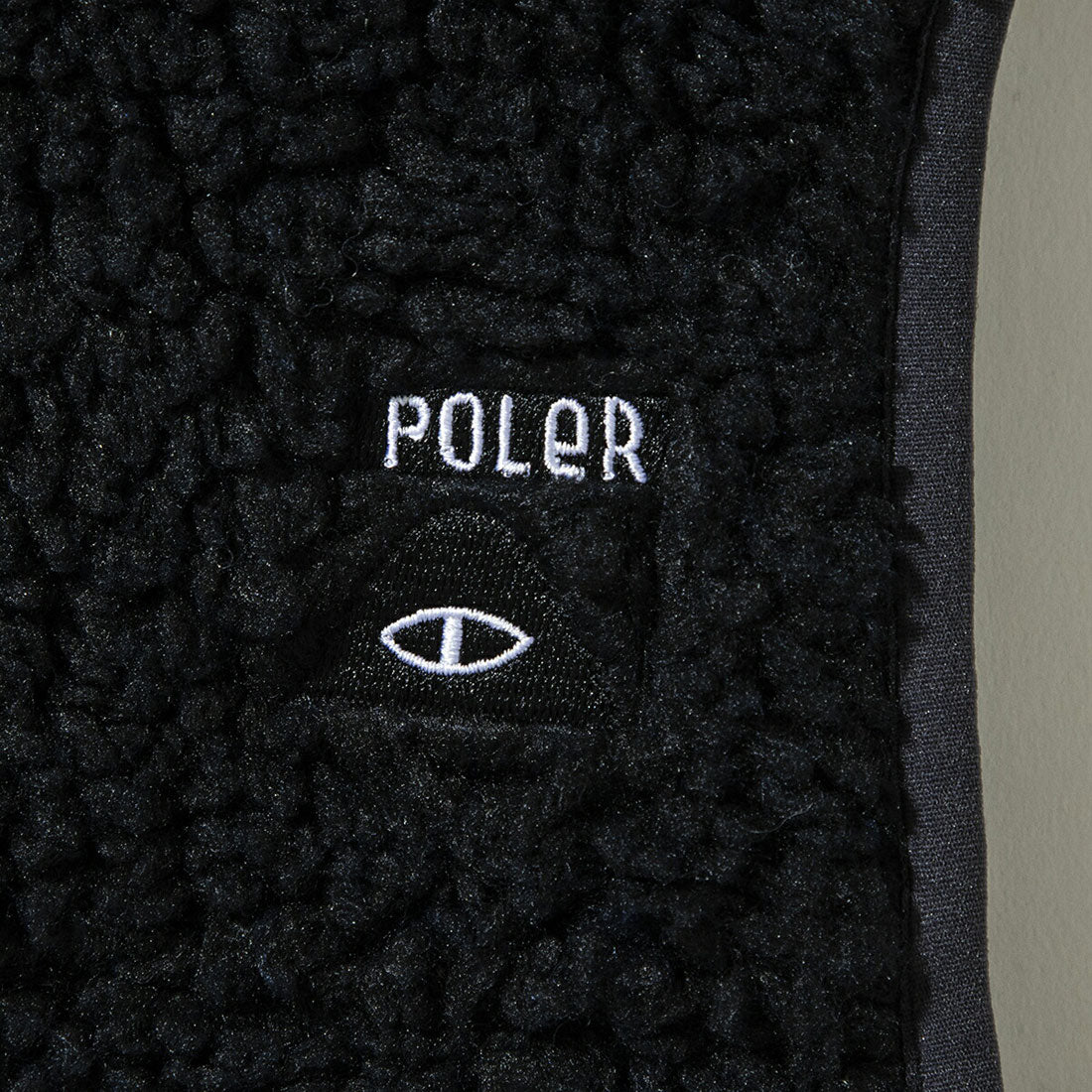 ポーラー POLeR POLER JACQUARD SHERPA VEST(ポーラー ジャガード シェルパベスト) (BLACK) BLACK