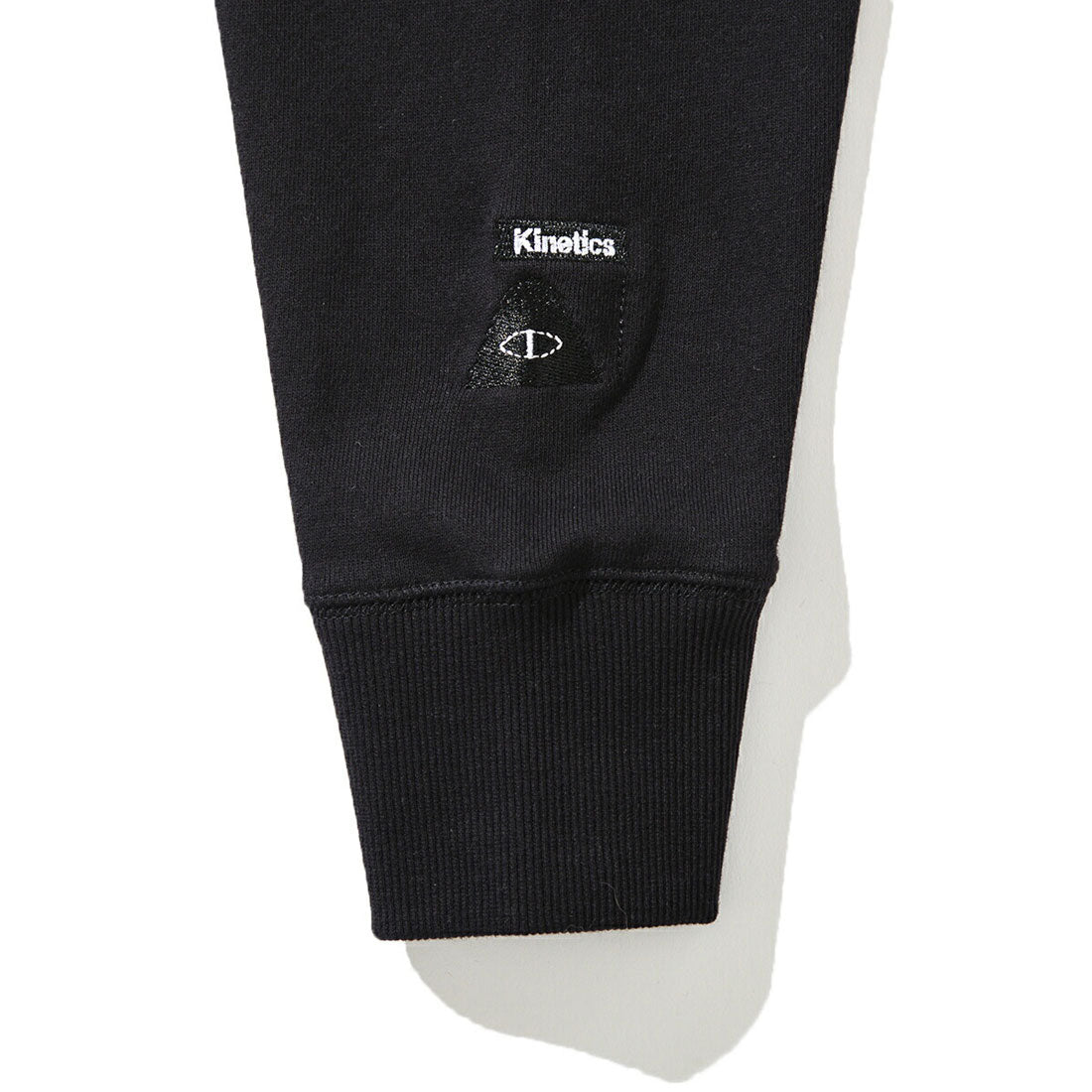 ポーラー POLeR POLER x Kinetics RAGLAN CREW(ポーラー×キネティクス ラグラン クルー) (BLACK) BLACK