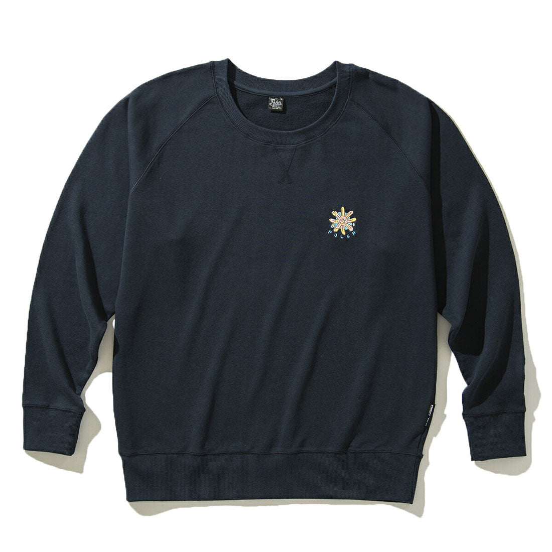 ポーラー POLeR POLER x Kinetics RAGLAN CREW(ポーラー×キネティクス ラグラン クルー) (NAVY) NAVY