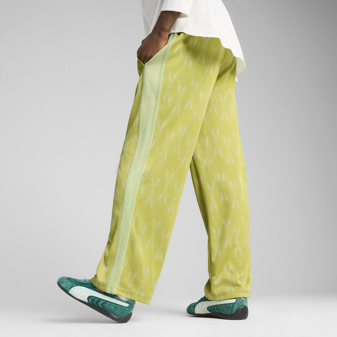 プーマ PUMA PUMA THE NEVERWORN V T7 TRACK PANTS(プーマ ザ ネヴァーウォーン V T7 トラックパンツ) (SEA KELP) SEA KELP