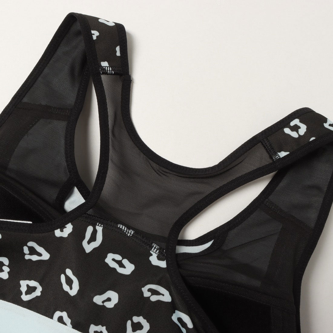 プーマ PUMA レディース ウィメンズ トレーニング トレイン エッジ スポーツ ブラトップ AOP ミディアムサポート 527995 (パープル) パープル