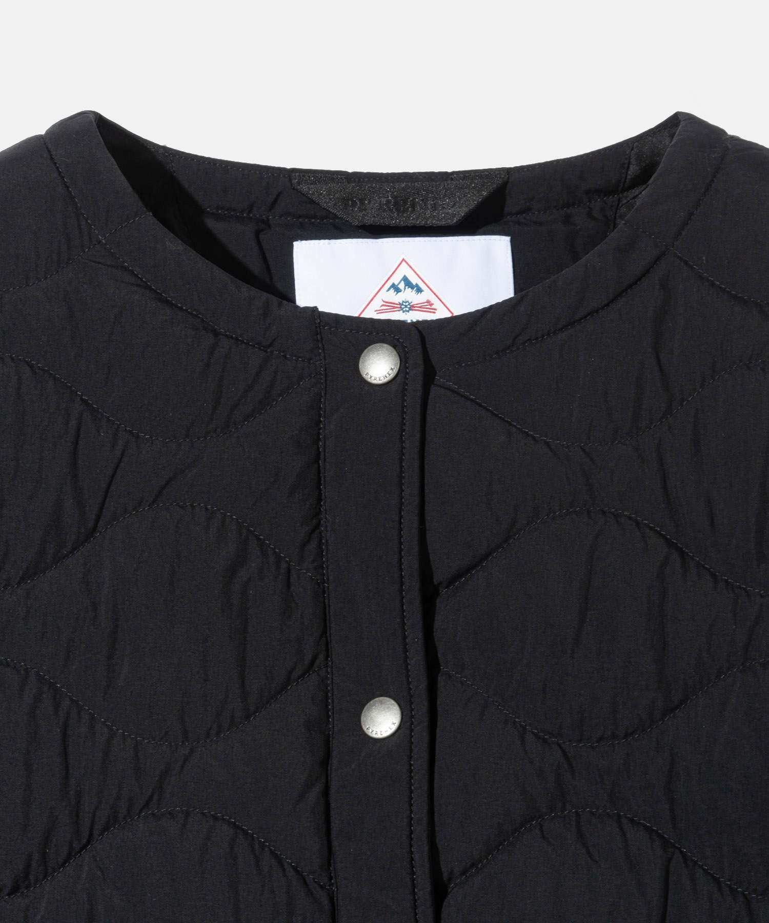 ピレネックス PYRENEX ピレネックス PYRENEX NACRE DOWN JACKET ナクル ダウンジャケット HWY012ライトダウン ショート丈 レディース アウター (IVORY/アイボリー) IVORY/アイボリー