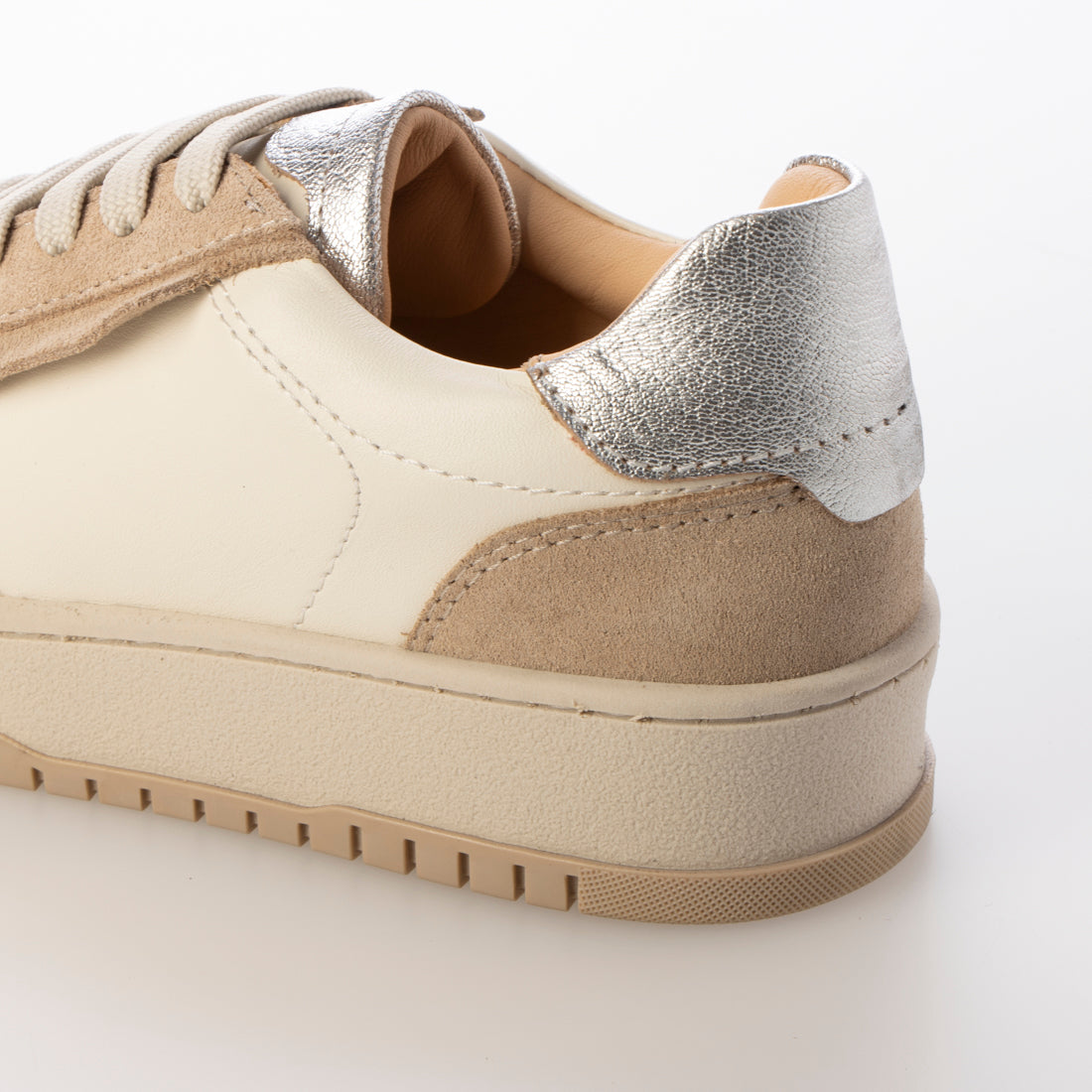 クシェリ QUSHELI 異素材コンビレースアップスニーカー